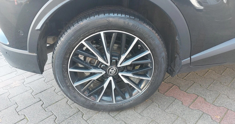 Toyota C-HR cena 89900 przebieg: 70490, rok produkcji 2017 z Stawiski małe 301